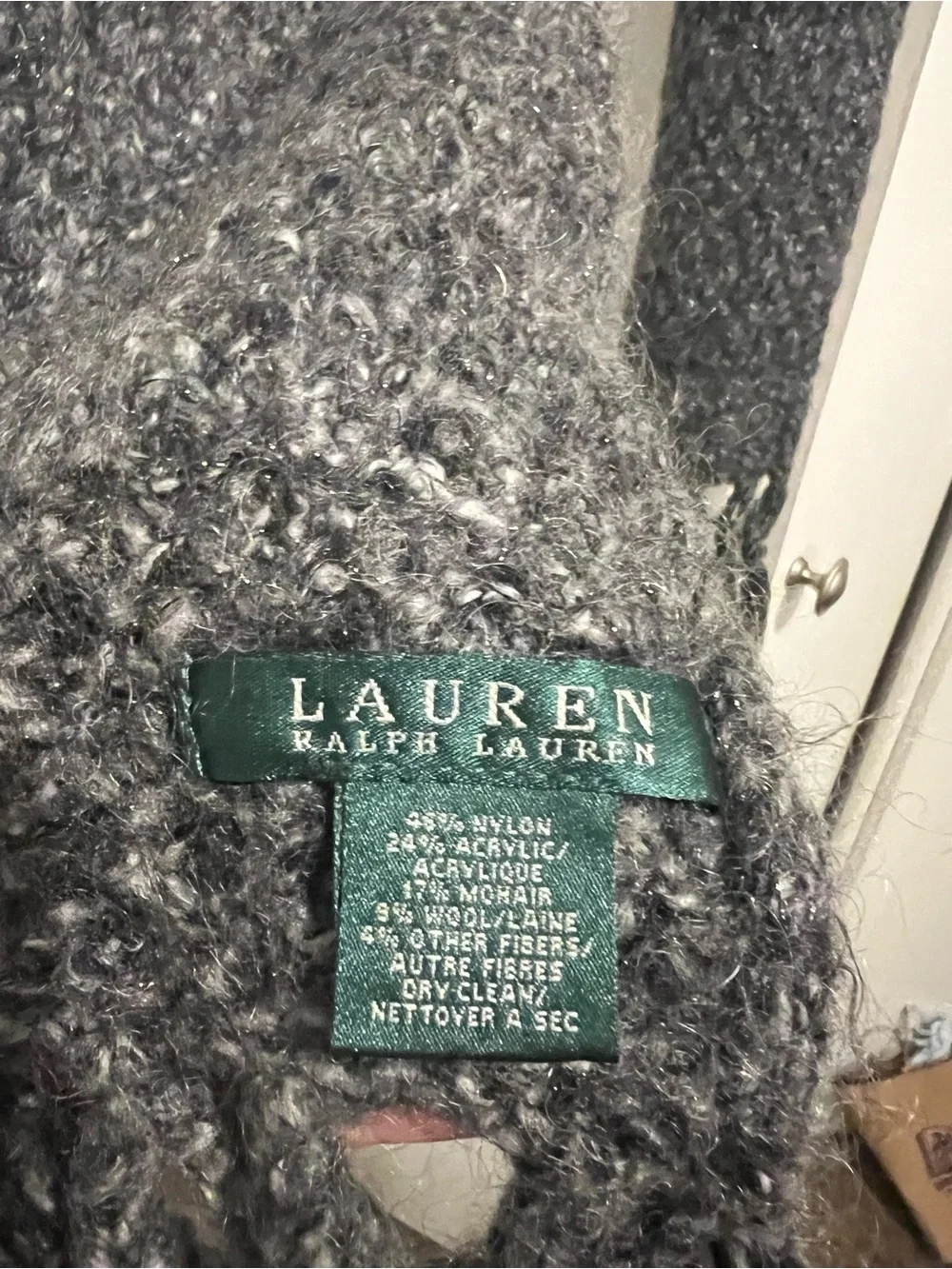 Classic Men's Gray Fringe Scarf